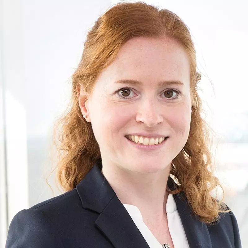 Sabrina Schmedemann Portrait von Steuerberaterin Sabrina Schmedemann